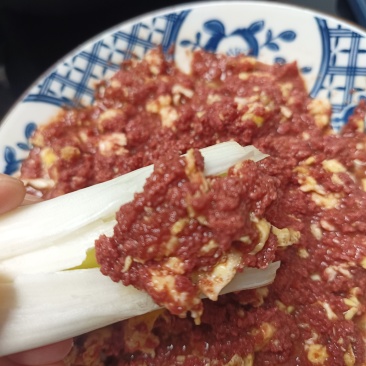 虾怪酱，一件25包，虾怪酱开包即食，可以炒吃，蒸吃，拌饭
