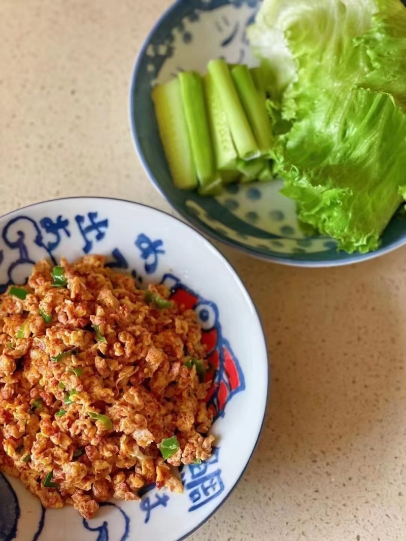 虾怪酱，一件25包，虾怪酱开包即食，可以炒吃，蒸吃，拌饭