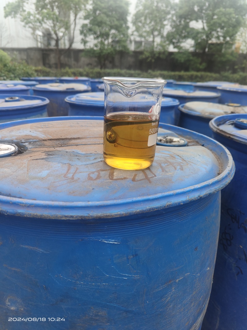 纯山苍子油（木姜子油）热卖中