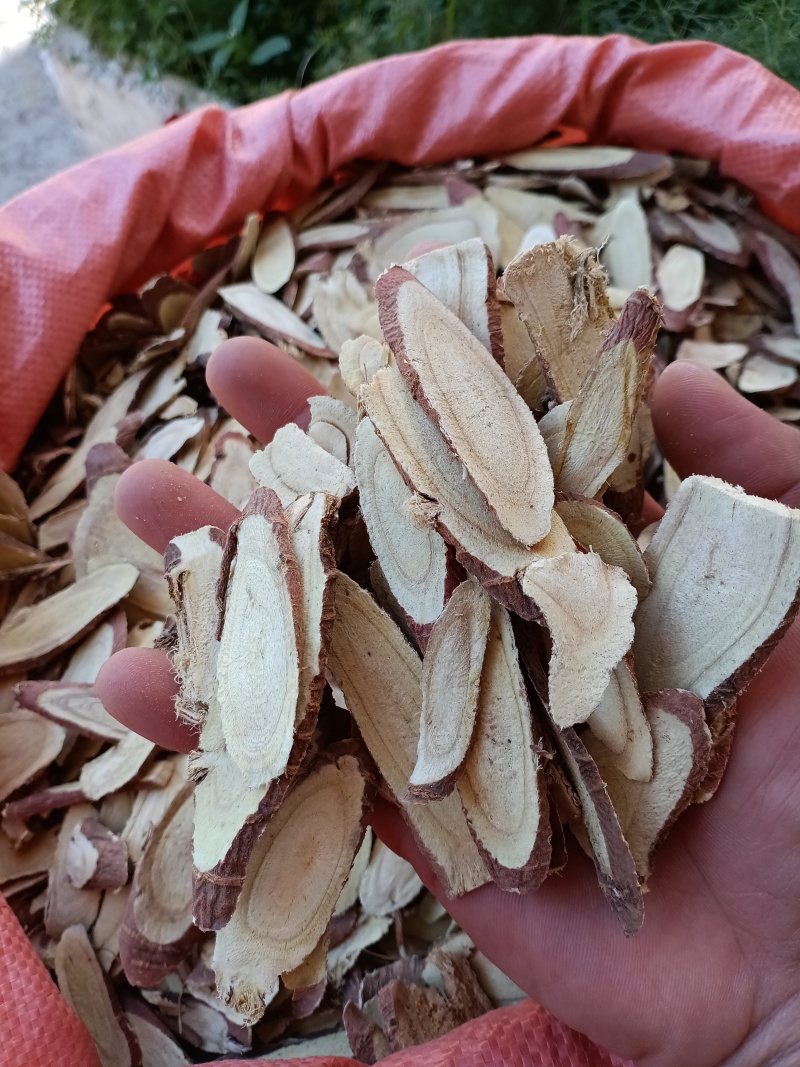 甘草/斜片/产地甘肃/精选好货/批发兼零售，全国包邮