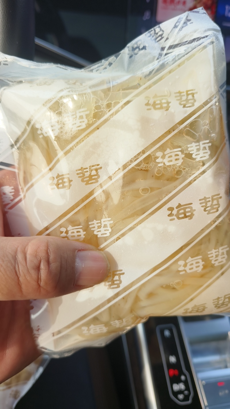 海蜇丝海蜇头全规格齐全货源充足欢迎联系