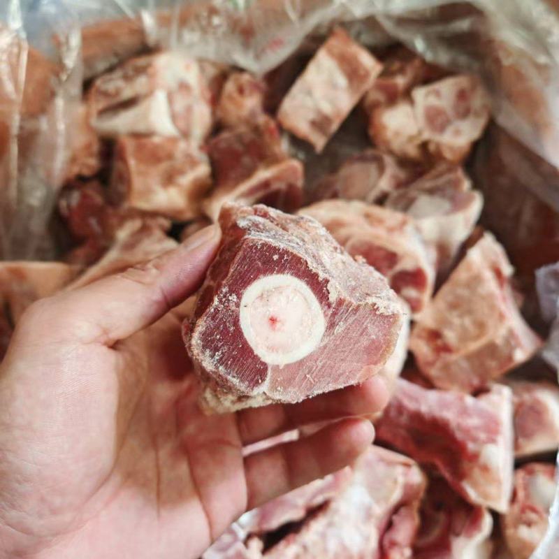 带腱后腿骨切块