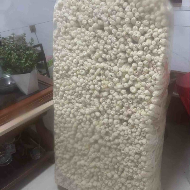 本店铺诚信经营，精品竹荪等农产品规格齐全，货源充足，