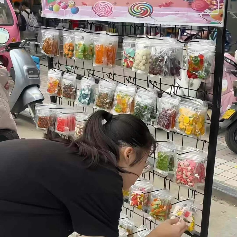 糖果手抓厂家包软糖果散装摆摊小包零食新式软糖摆摊货源
