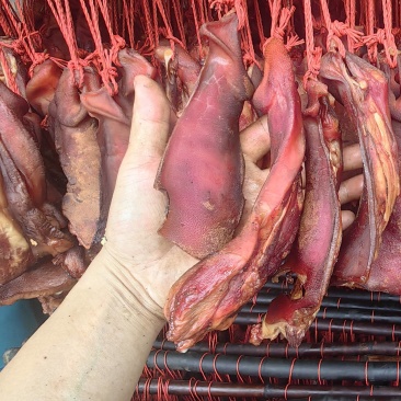 腊肉【猪嘴】地摊好产品卤菜摊摊源头工厂