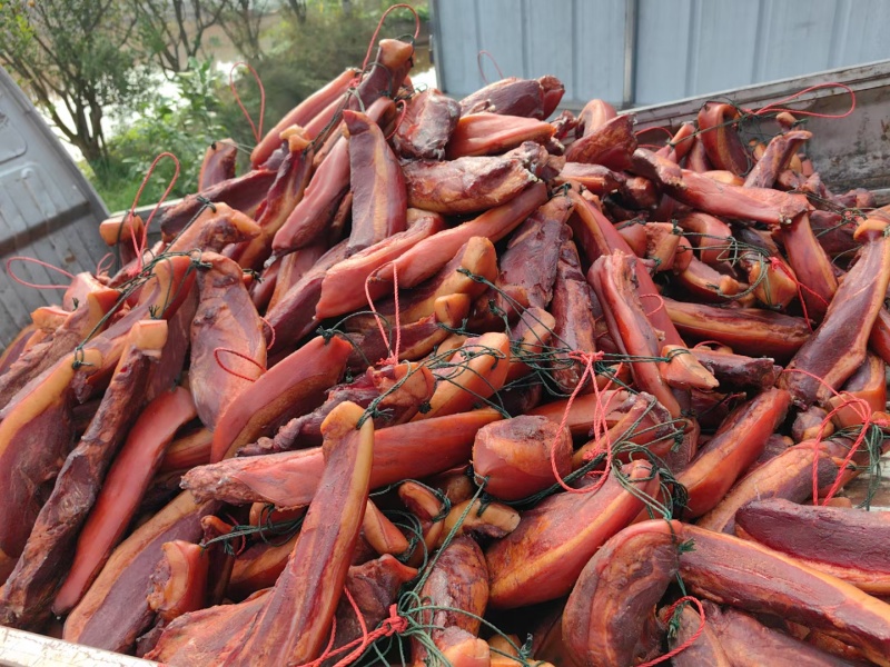 腊肉【猪嘴】地摊好产品卤菜摊摊源头工厂