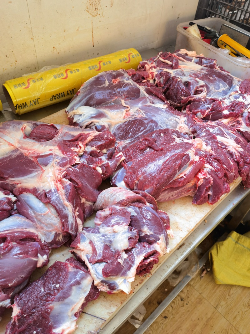长年批发梅花鹿肉只做鲜鹿肉38一斤量大从优真鹿肉
