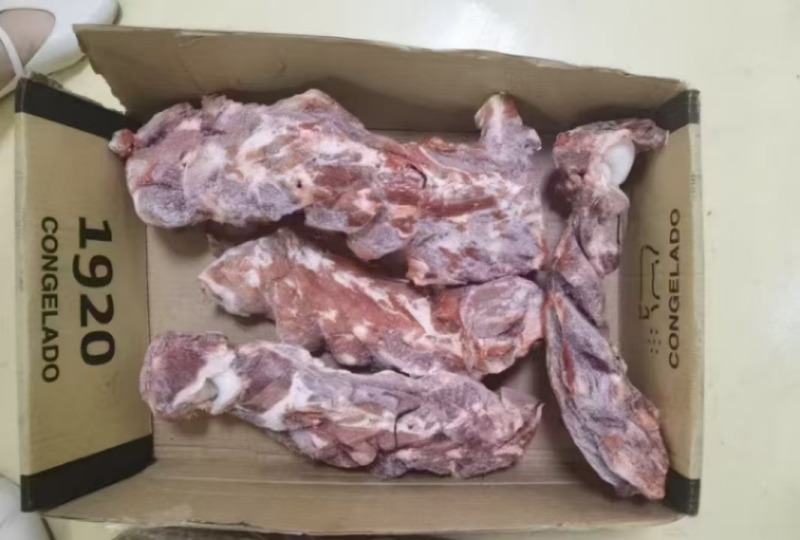 谷饲白油牛脖骨