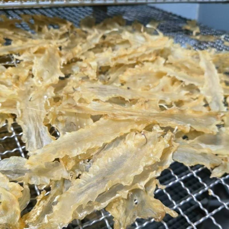 青岛鳕鱼花胶各规格齐全，足干肉厚，保质保量