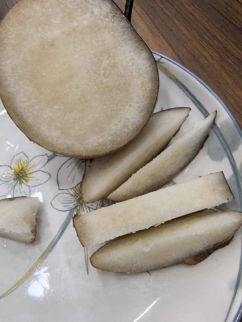 东北大冻梨，小包装，网红电商1000克小包装，4-5粒装