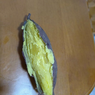 精品榴莲蜜薯，基地现货直发，地窖红薯量大从优