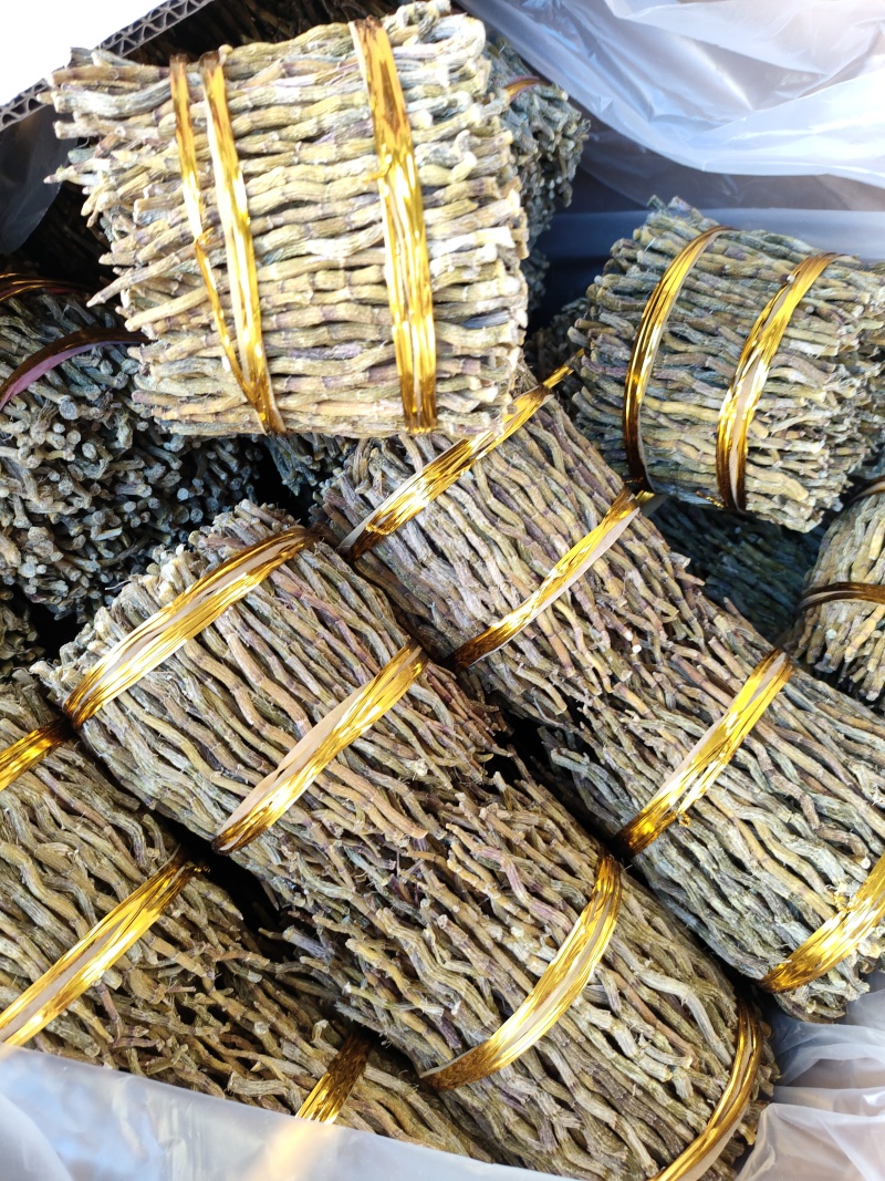 铁皮石斛捆条，长捆条，中捆条，短捆条，条索饱满，全胶无渣