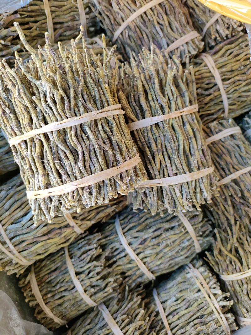 铁皮石斛捆条，长捆条，中捆条，短捆条，条索饱满，全胶无渣