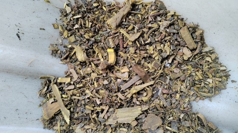 黄柏，川黄柏下脚料，黄柏碎，黄柏厚片