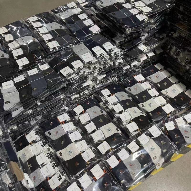 【袜子批发】秋冬新款男女中筒纯棉商务袜夜市地摊货源
