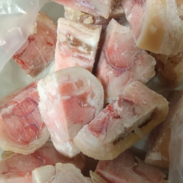 原切猪蹄块，无毛，不调理，猪蹄锅专用