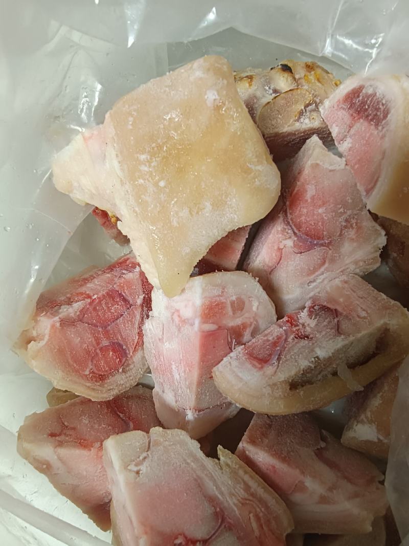 原切猪蹄块，无毛，不调理，猪蹄锅专用