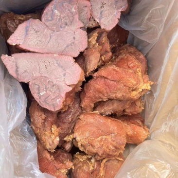 原色五香牛腱子肉熟牛肉牛龟腱厂家直发质量保证