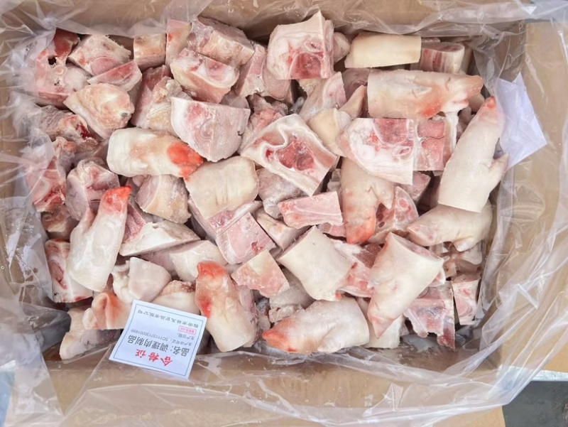 全蹄块猪蹄大量有货欢迎咨询实地看货洽谈合作