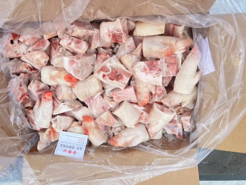 全蹄块猪蹄大量有货欢迎咨询实地看货洽谈合作