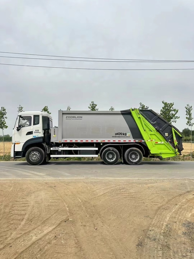 20年5月上牌，22方中联重科5250压缩车