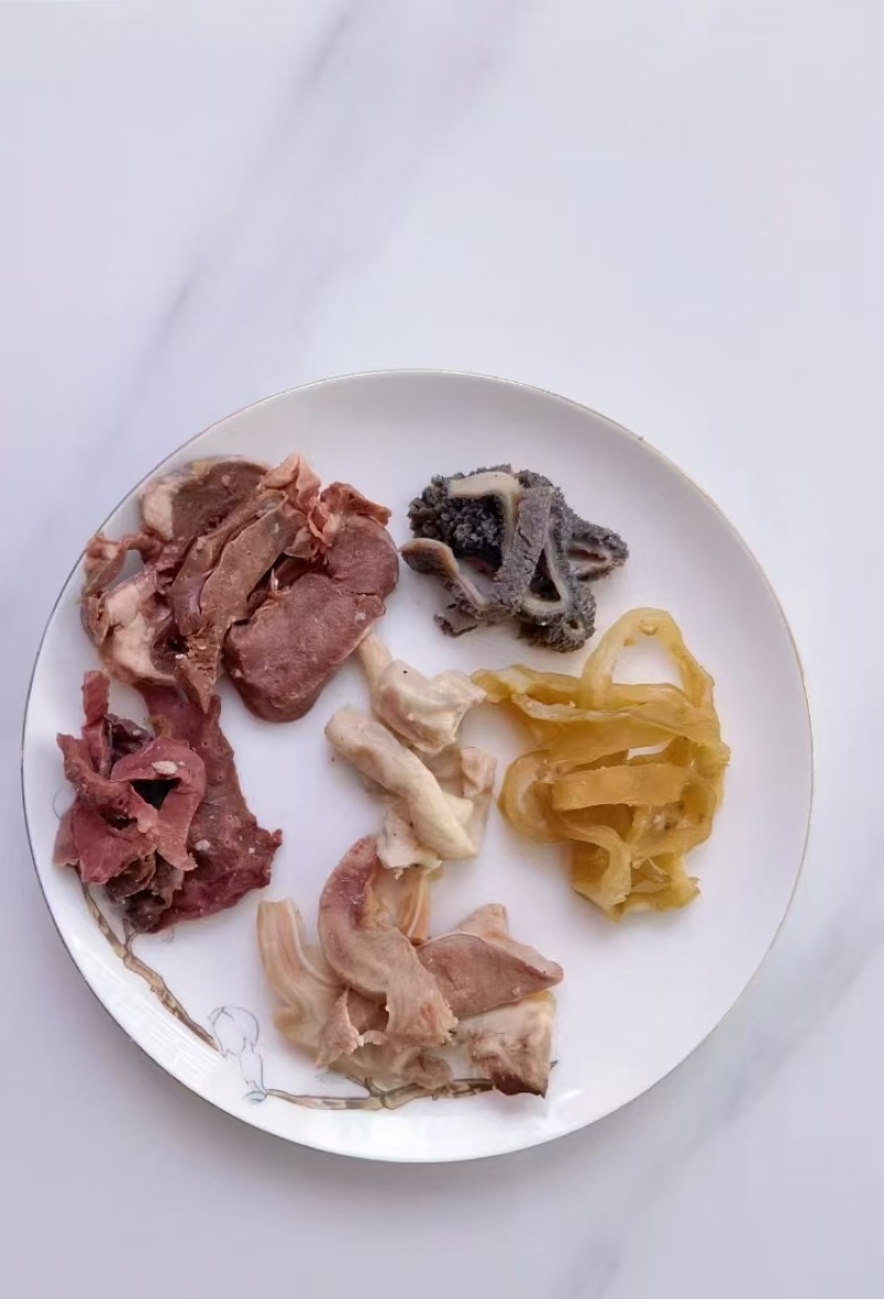 纯干骨汤熬制羊杂