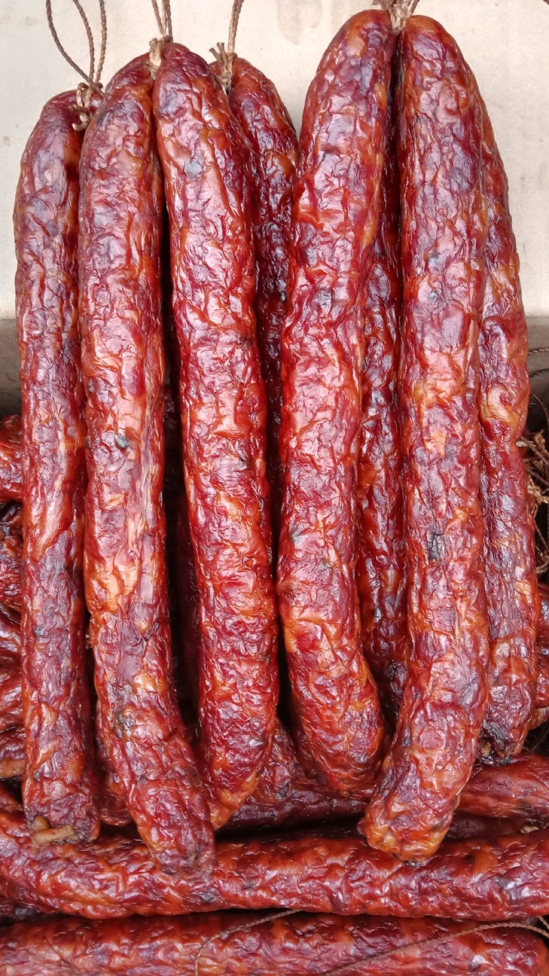 香肠烟熏香肠纯肉香肠麻辣现货供应