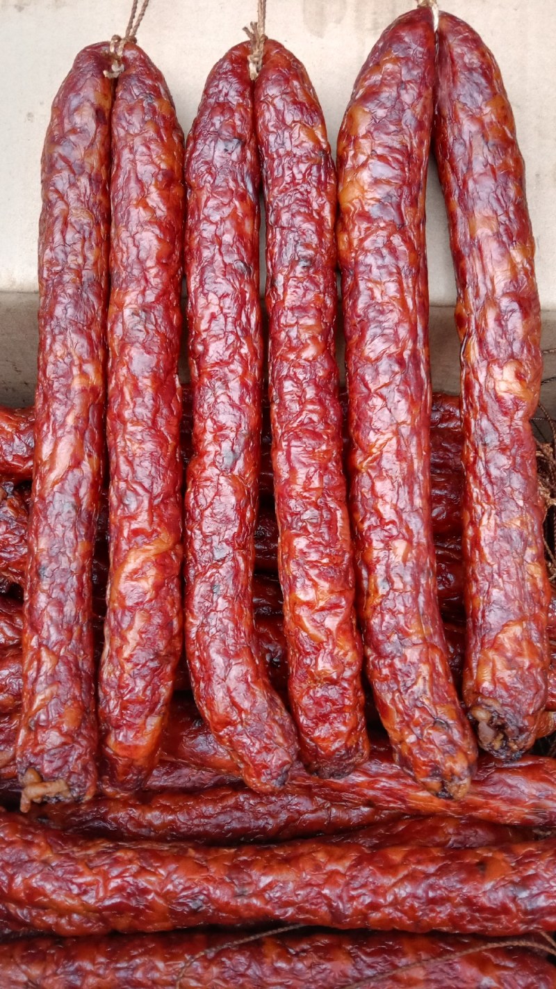 香肠烟熏香肠纯肉香肠麻辣现货供应