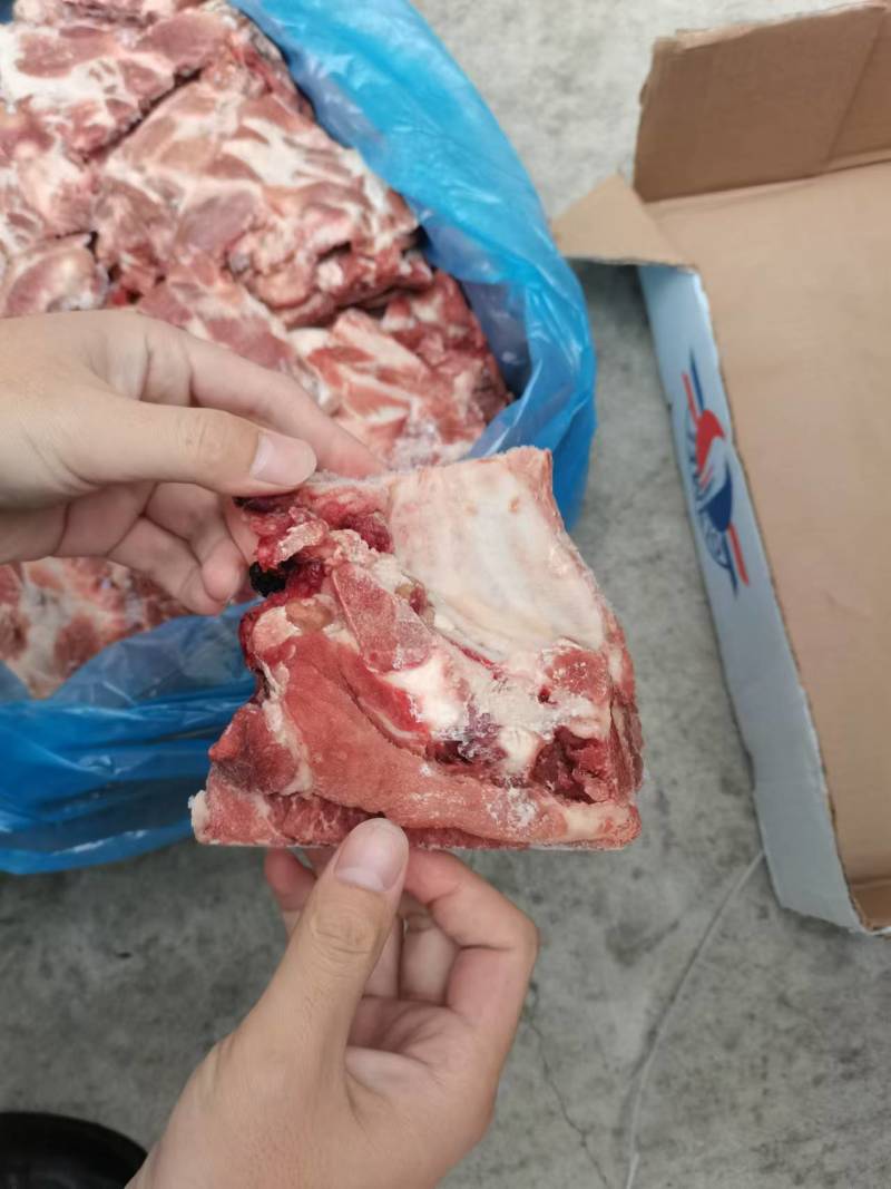 猪小排颜色很好价格合适临沂有货