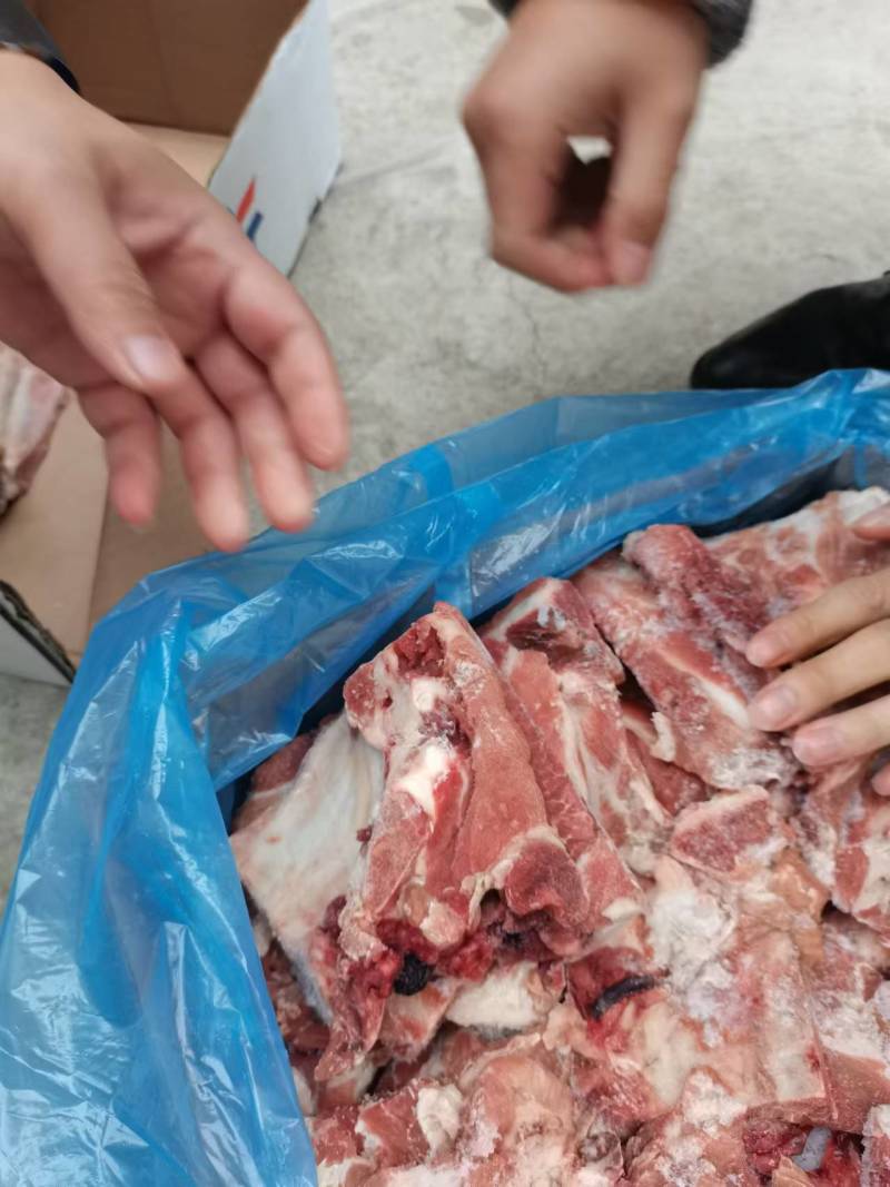 猪小排颜色很好价格合适临沂有货