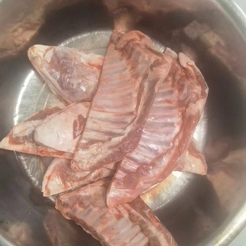 羊排，国产精修羔羊排，颜色鲜亮，独立包装，牛羊产品涨价中