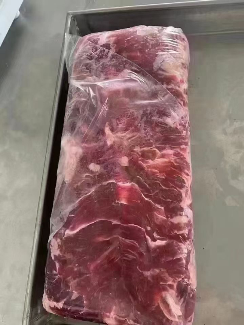 国产牛碎肉，大量有货，欢迎咨询，实地看货洽谈