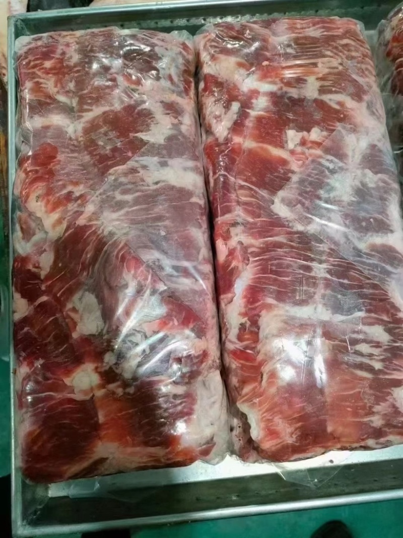 国产牛碎肉，大量有货，欢迎咨询，实地看货洽谈