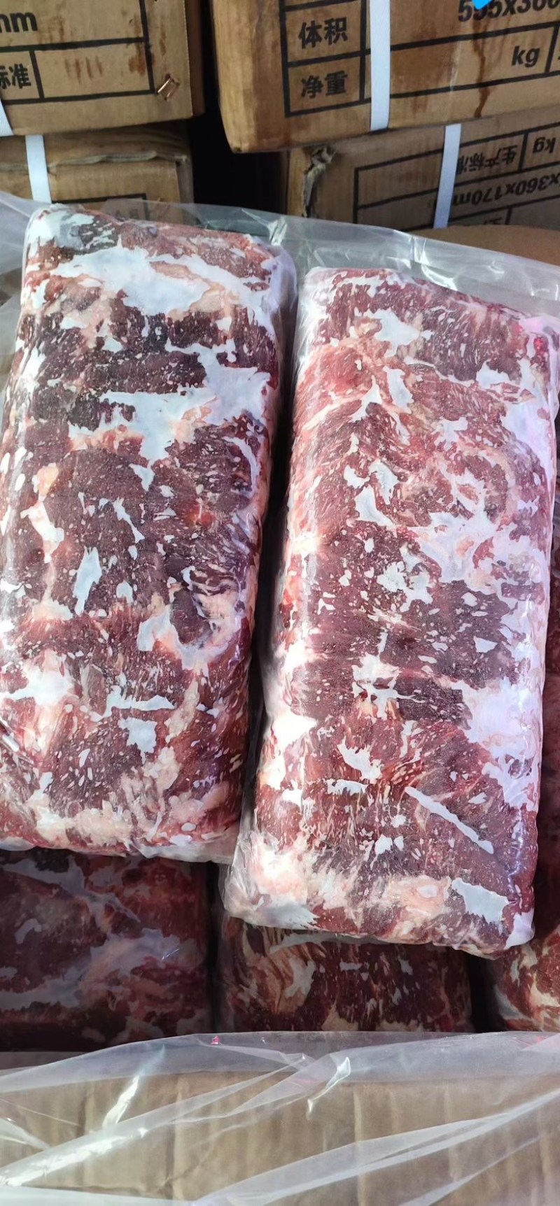 国产牛碎肉，大量有货，欢迎咨询，实地看货洽谈