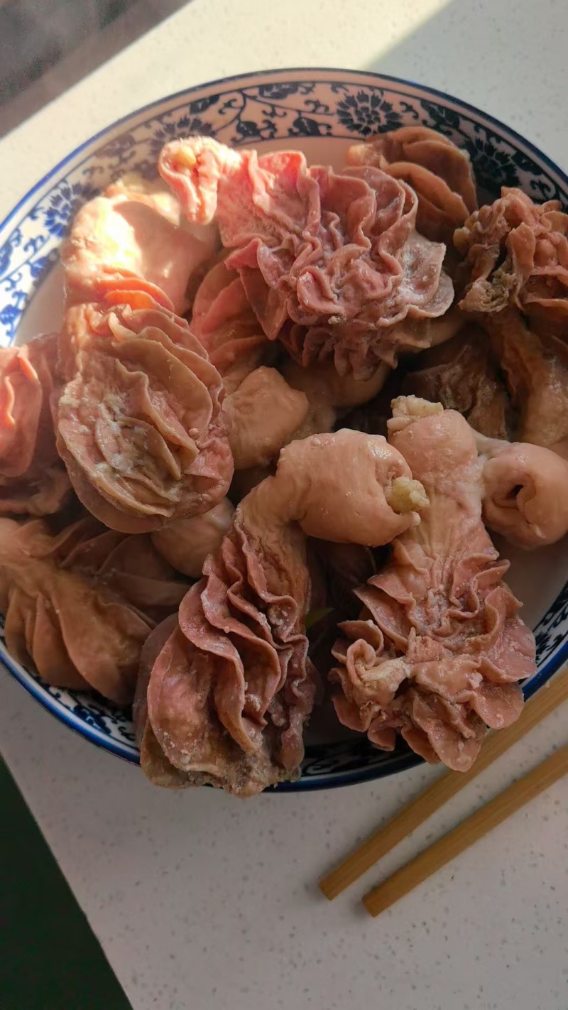 【羊水肚】绵羊的也叫伞，生的水洗干净！板的卷的都有！箱装