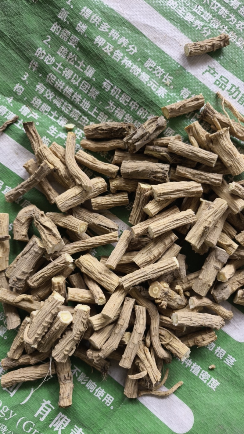 甘肃防风段。精品货，拇指粗。产地直发，无硫