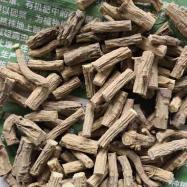 甘肃防风段。精品货，拇指粗。产地直发，无硫
