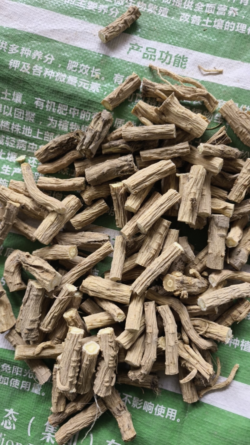 甘肃防风段。精品货，拇指粗。产地直发，无硫