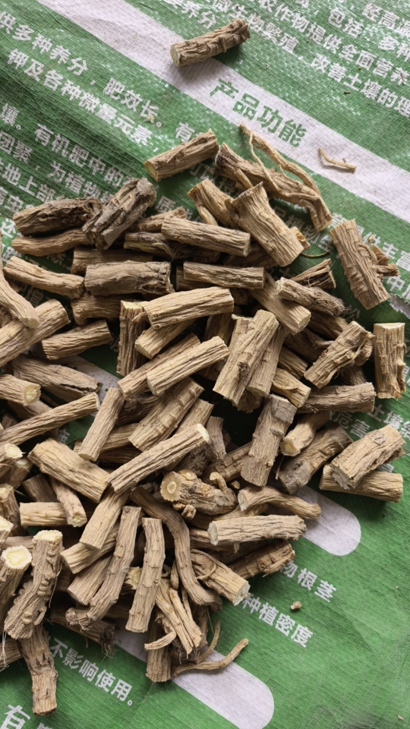 甘肃防风段。精品货，拇指粗。产地直发，无硫