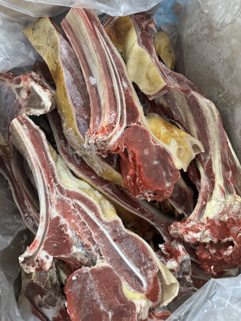 带皮带骨牛肉，红烧黄焖，价格低，适合中晚餐，酒席，食堂等