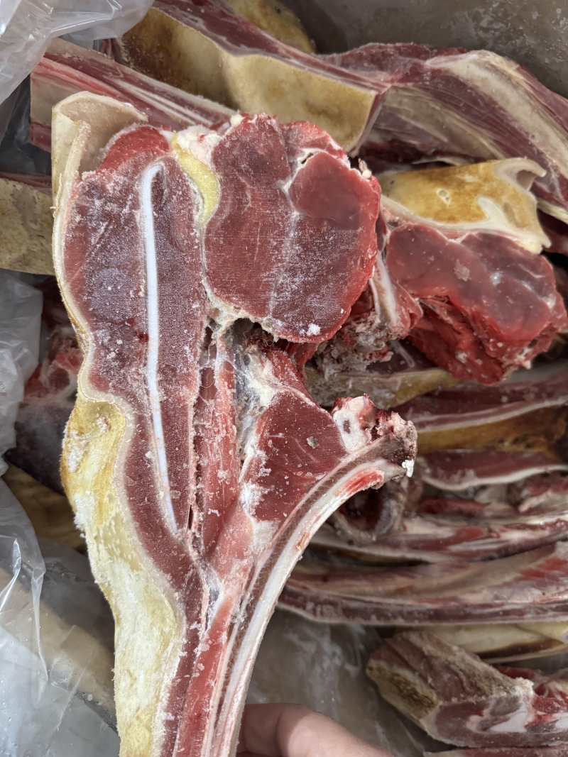 带皮带骨牛肉，红烧黄焖，价格低，适合中晚餐，酒席，食堂等