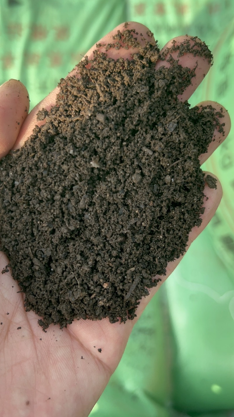 发酵牛粪绿色腐熟有机肥牛粪肥高温发酵牛粪厂家批发纯牛粪