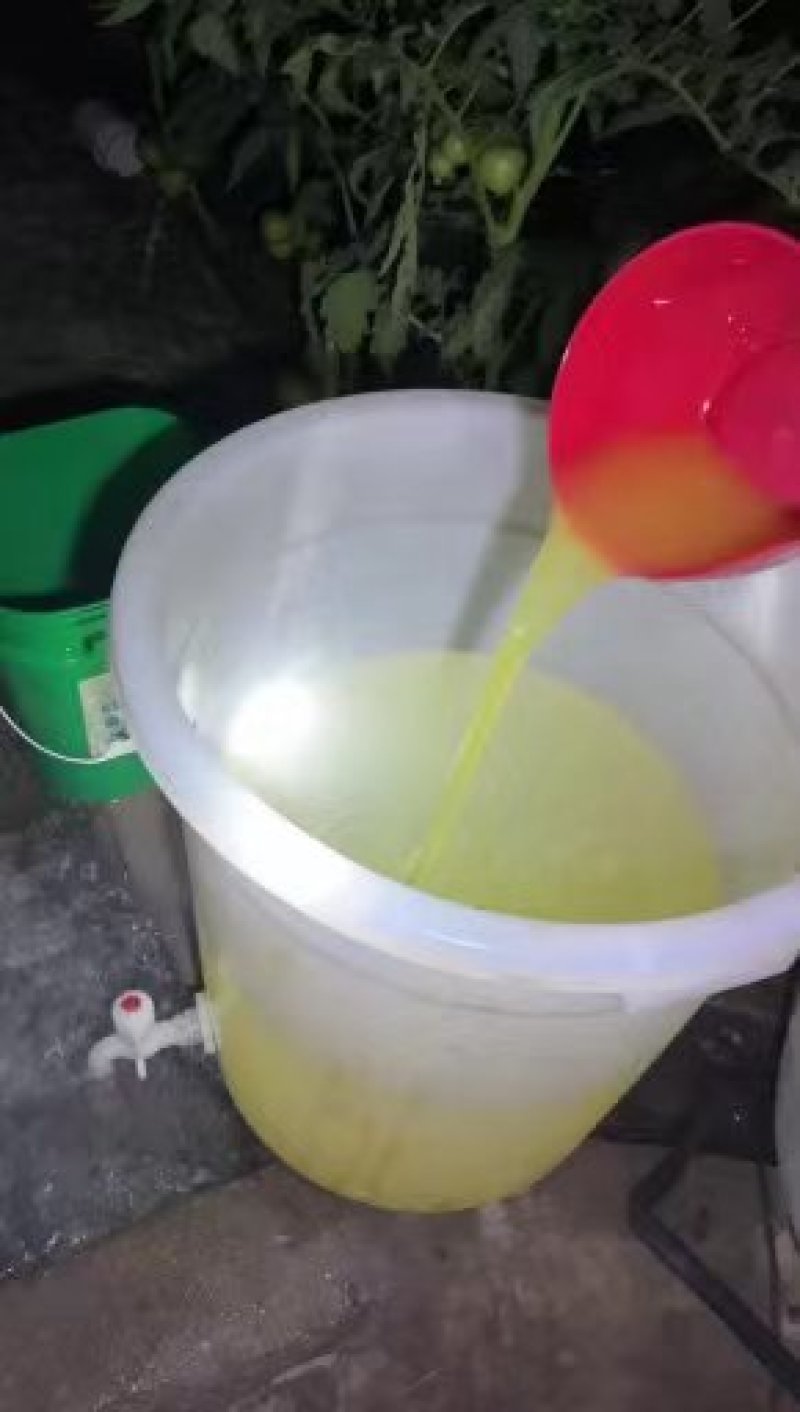 爱互托大量元素水溶肥全面均衡作物营养量大优惠