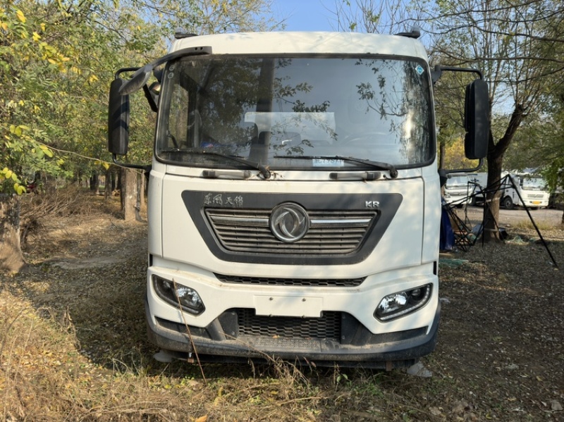 21年15方5180洒水车，车况精品，欢迎老板们光临
