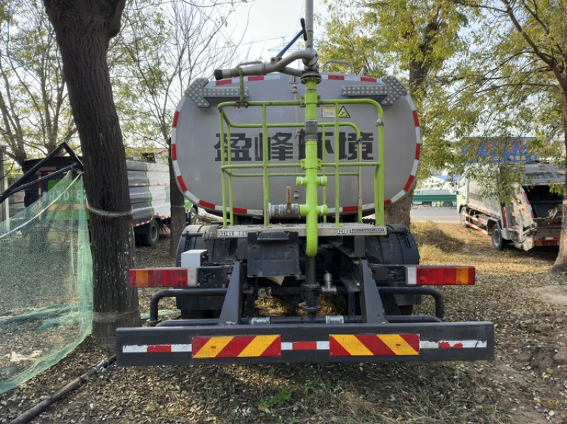 21年15方5180洒水车，车况精品，欢迎老板们光临