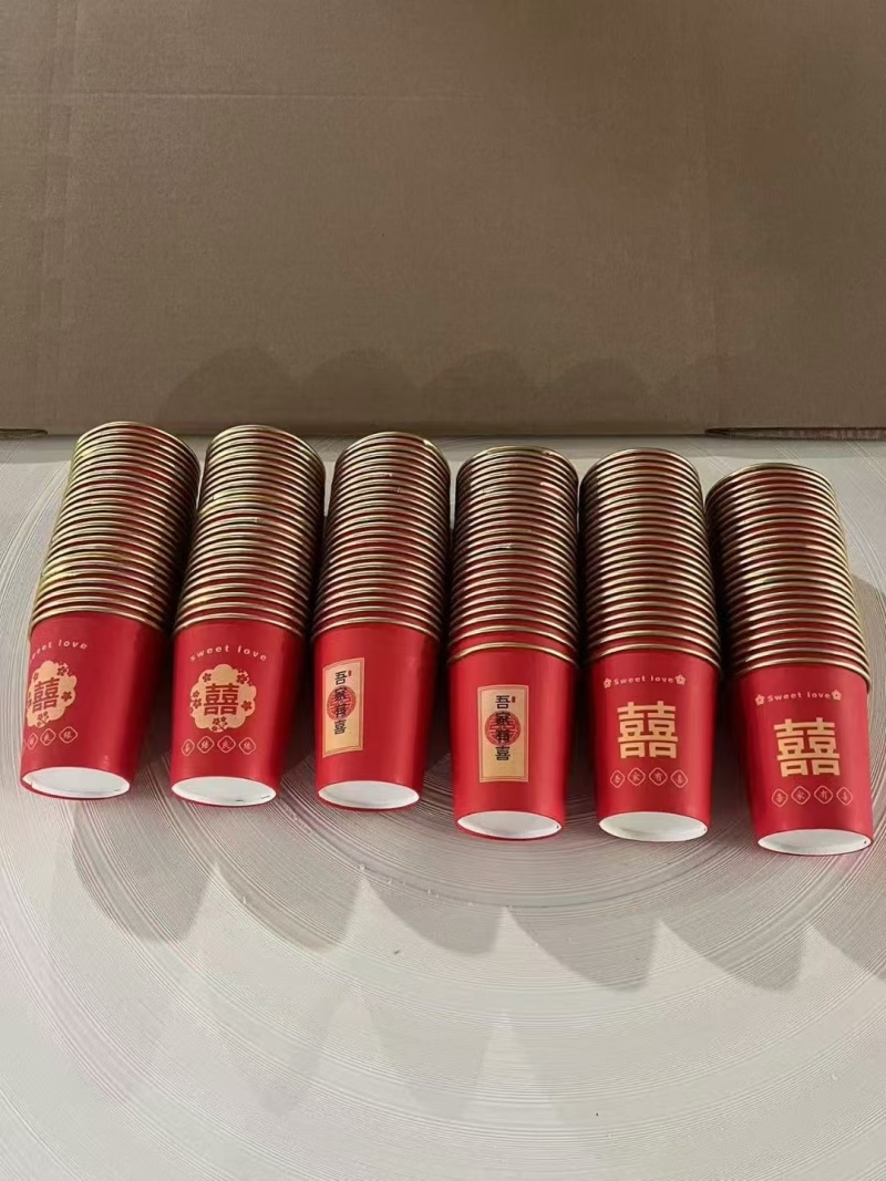 ️蛇年一次性金箔纸杯️，量大优惠，欢迎新老客户前来合作