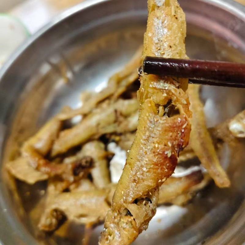 小白鱼，非常漂亮的，要的赶紧赶紧