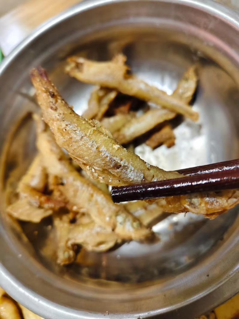 小白鱼，非常漂亮的，要的赶紧赶紧