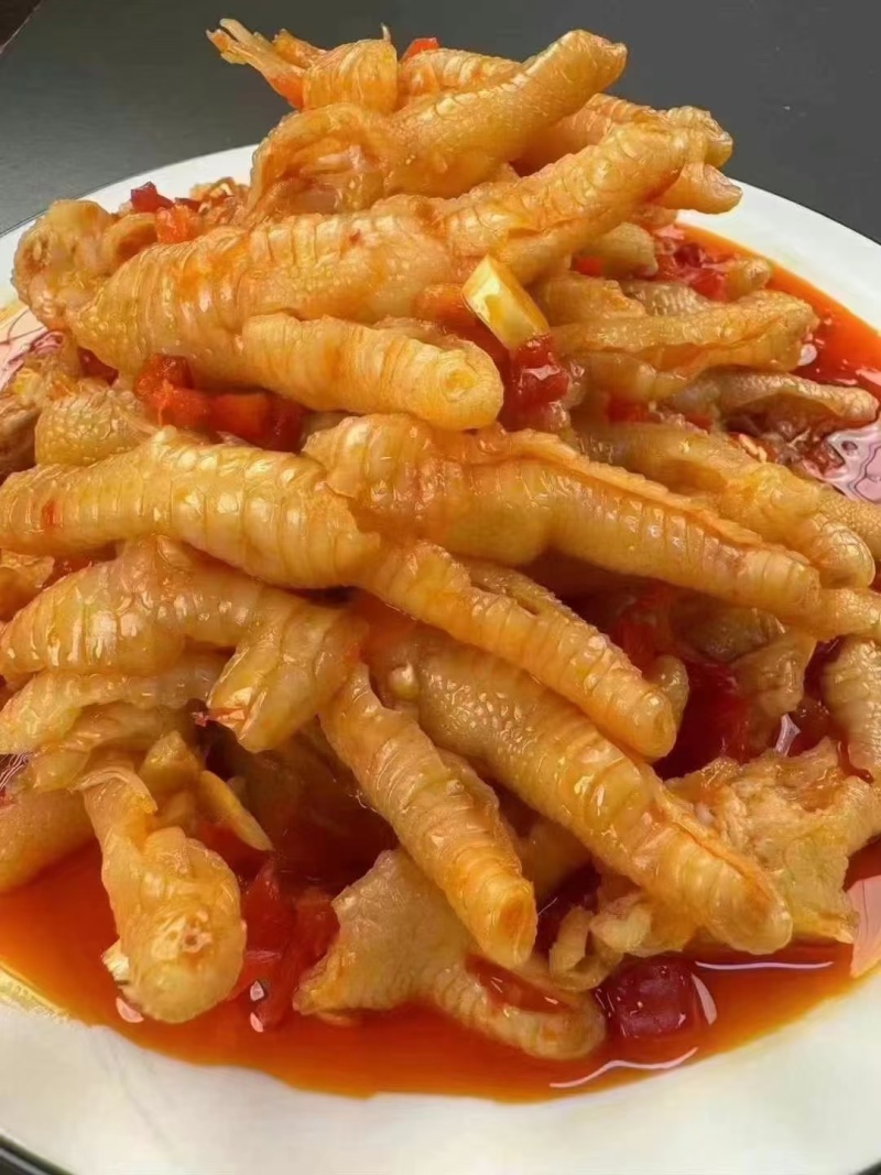 柠檬，蒜香，香辣，藤椒等种四种口味鸡爪任你选择