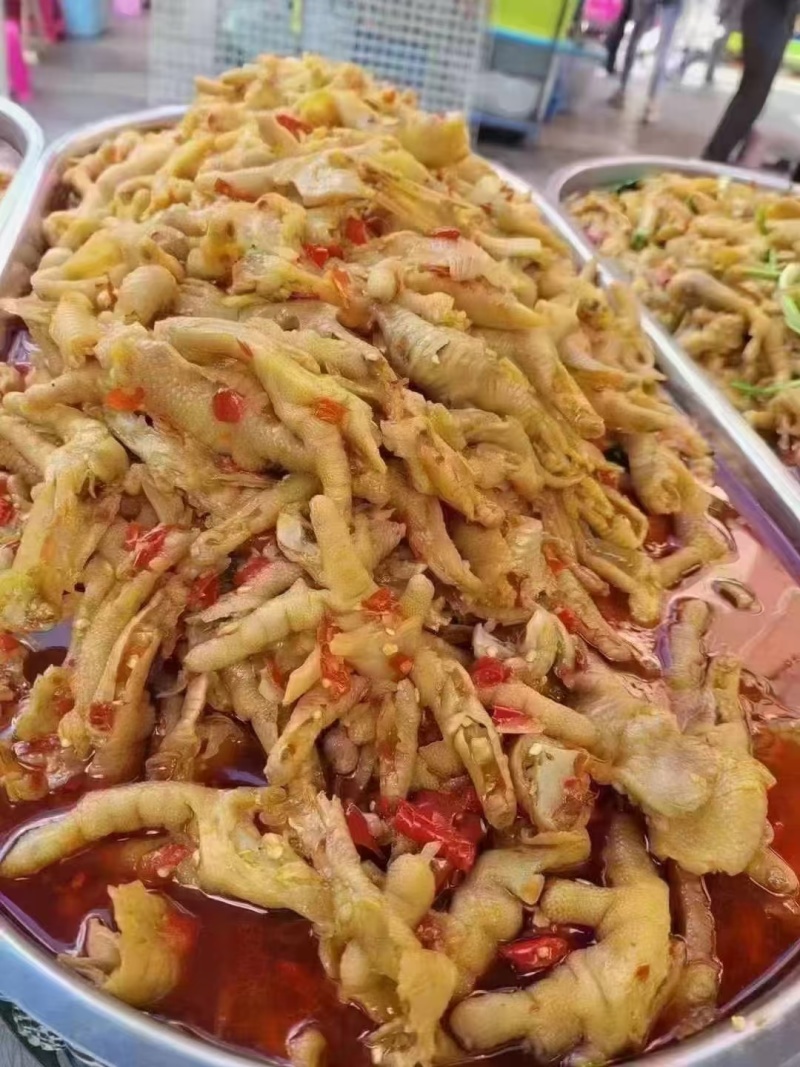 柠檬，蒜香，香辣，藤椒等种四种口味鸡爪任你选择